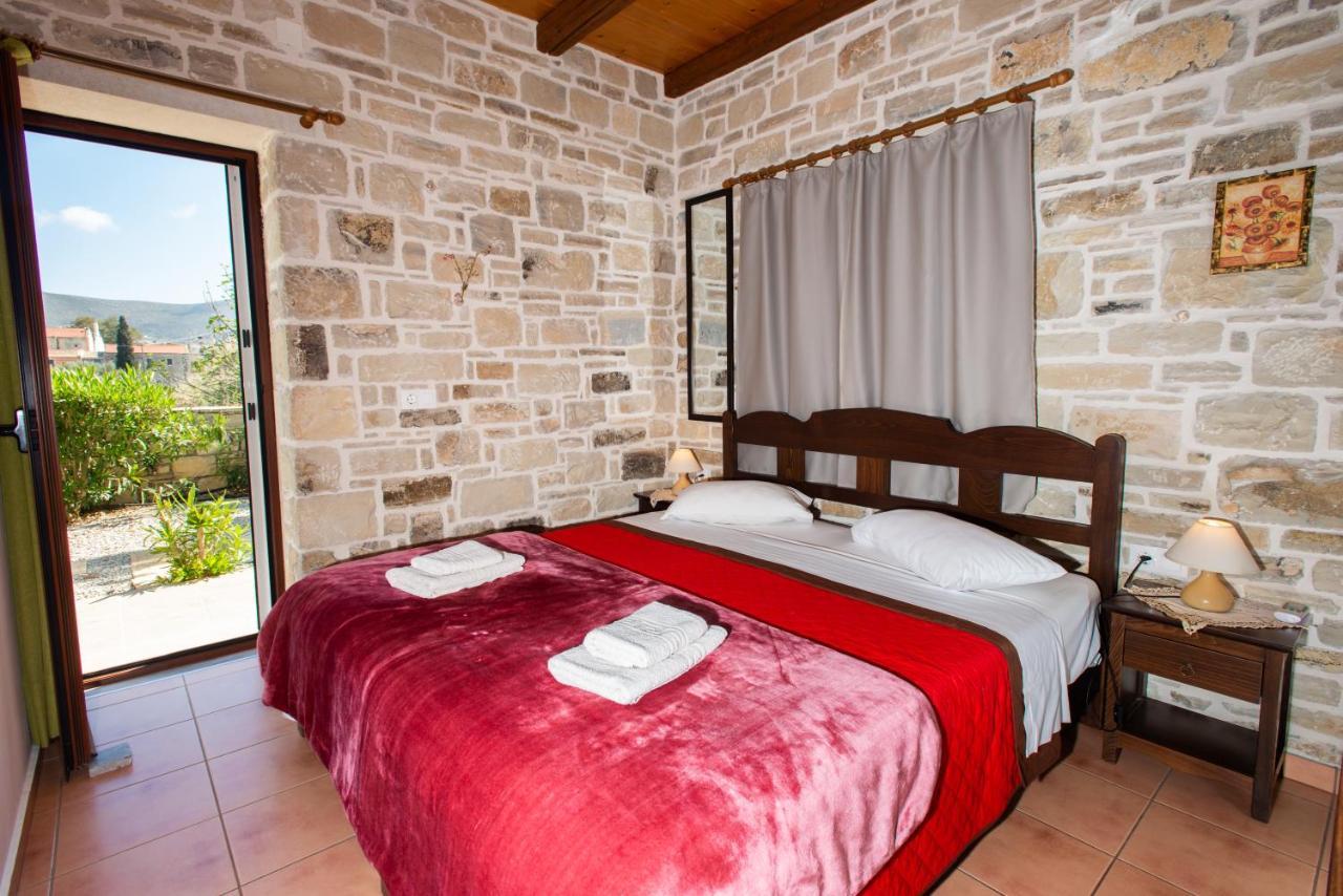 Apartment Apartments-studios,sigelakis With Very View *