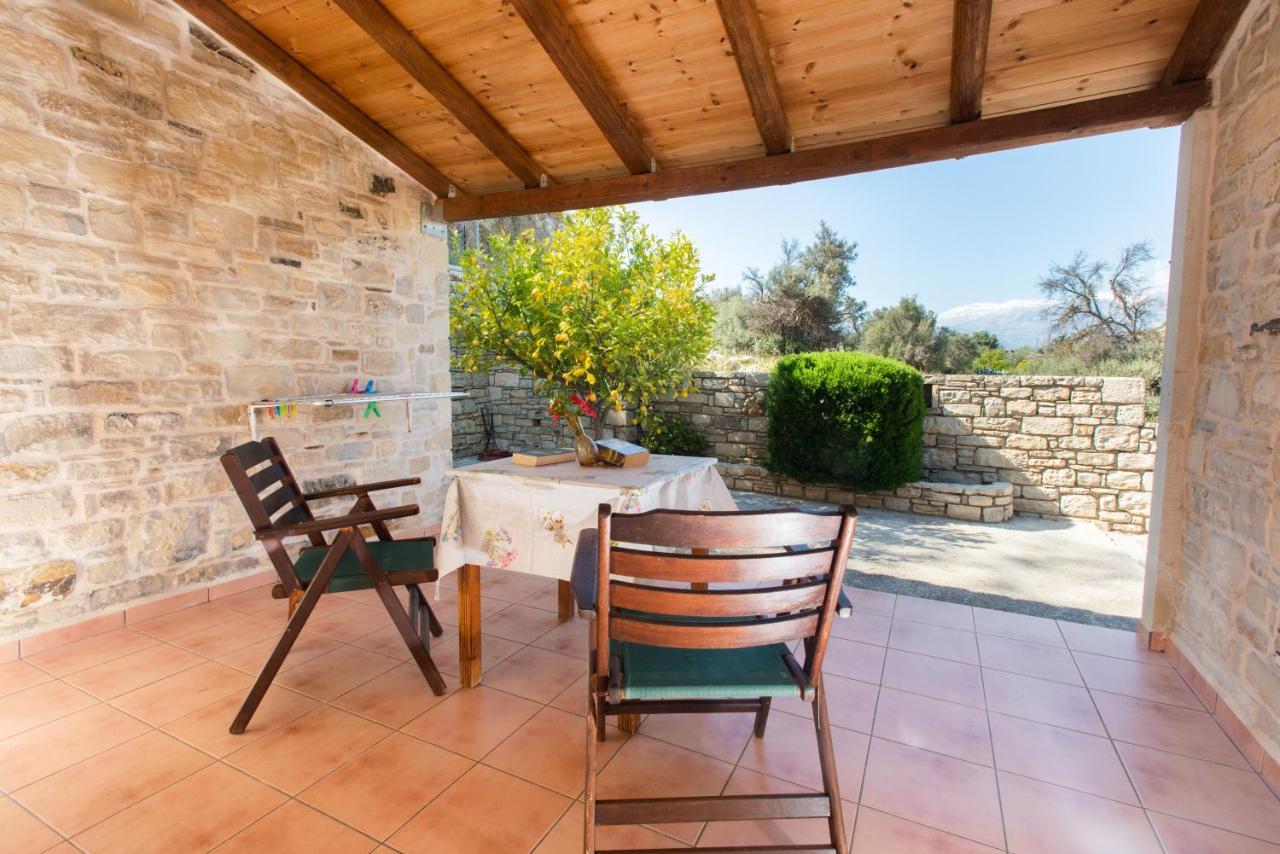 Apartments-studios,sigelakis With Very View *