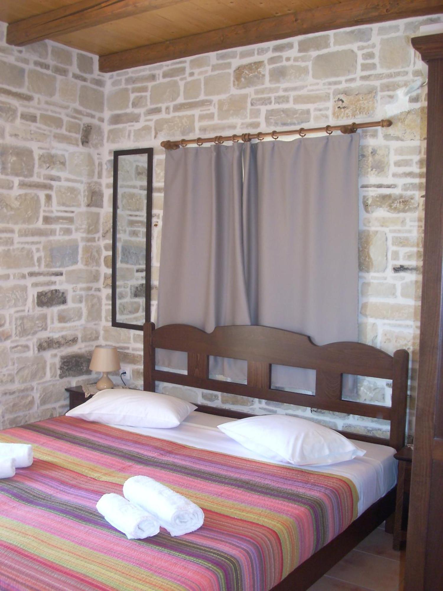 Apartment Apartments-studios,sigelakis With Very View