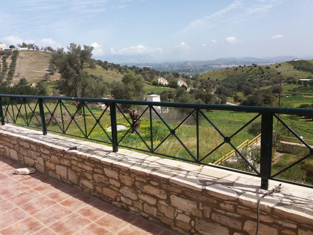 Apartments-studios,sigelakis With Very View Apartment
